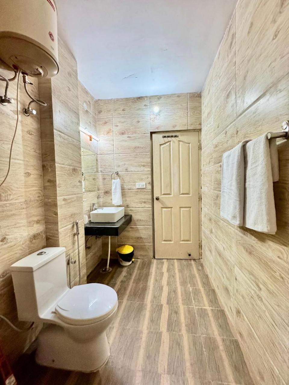 The Countryside Retreat I Vacations I Conference I Mice I Family Events I Open Air Terrace I Sky Bonfire I Kufri By Exotic Stays Шимла Екстериор снимка